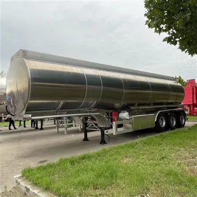 Remorque à benne basculante